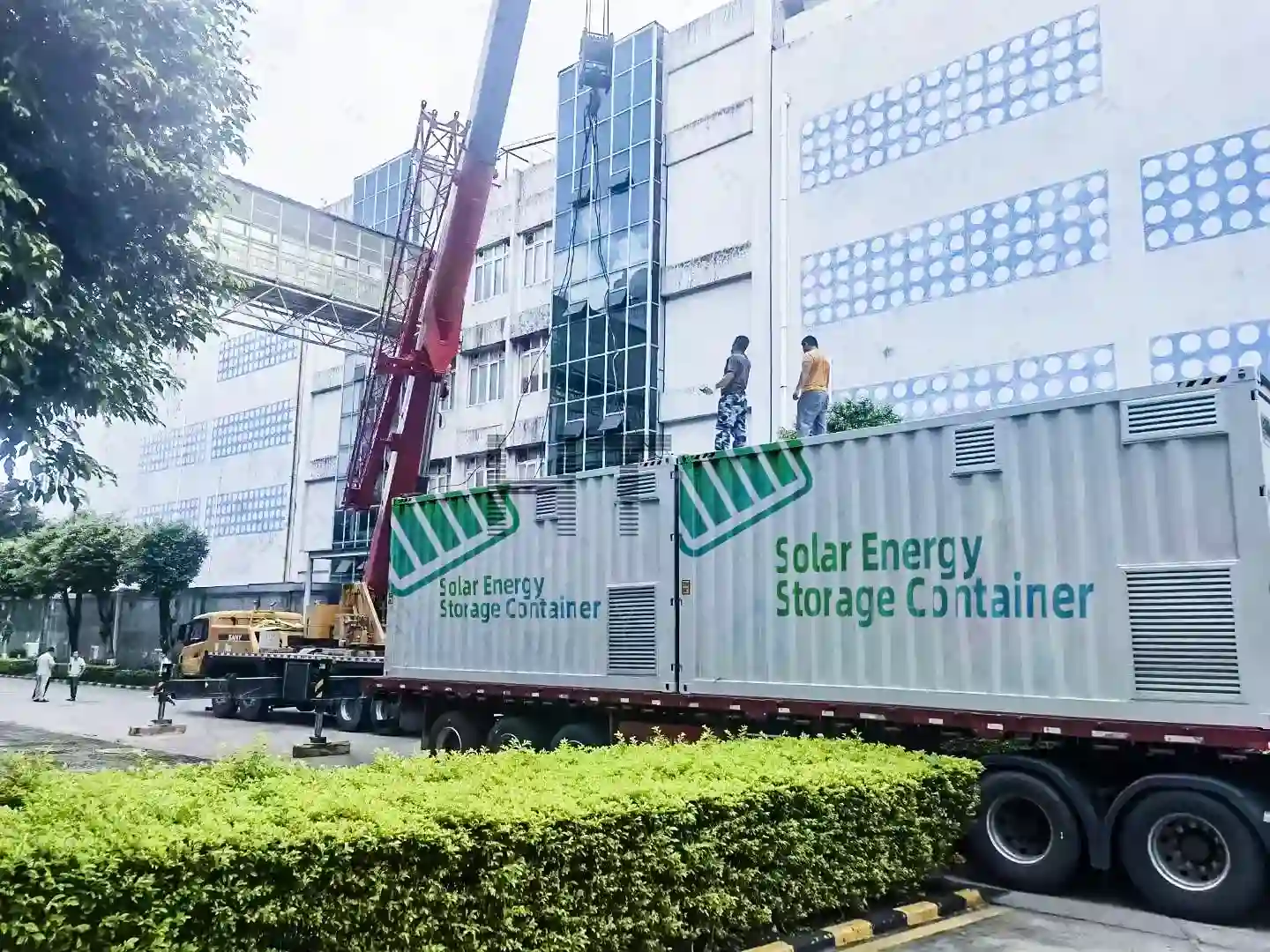 Livraison du projet de conteneur de stockage d'énergie HT infinite power